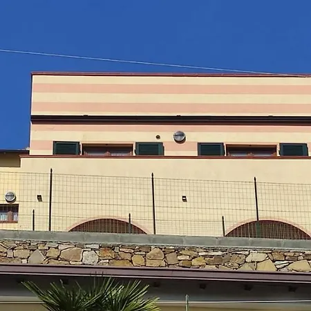 Casa Conca D'oro Apartment *